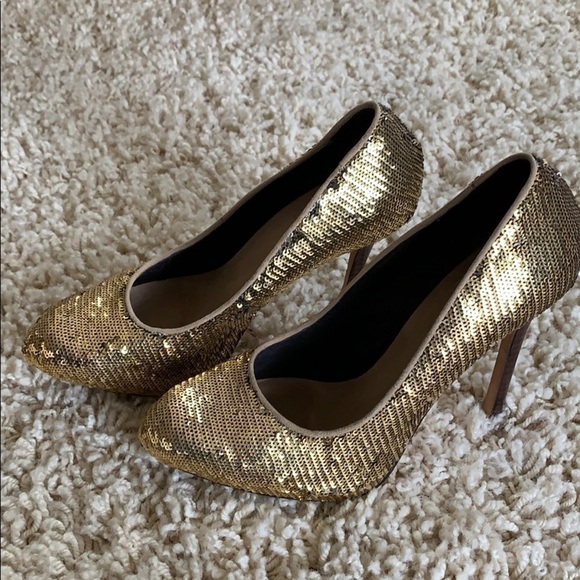 Dolce Vita Gold & Silver Sequin Flippy Heels Pumps Round Toe Size 8 - Picture 4 of 6